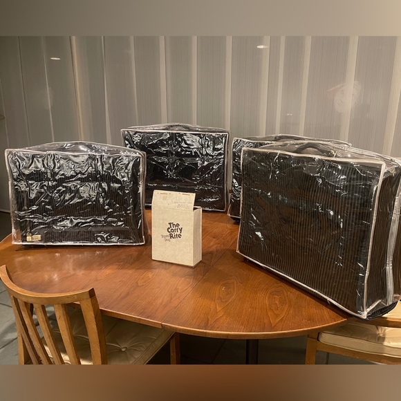 The French Company 1970s Vintage Luxury Luggage - Picture 11 of 14